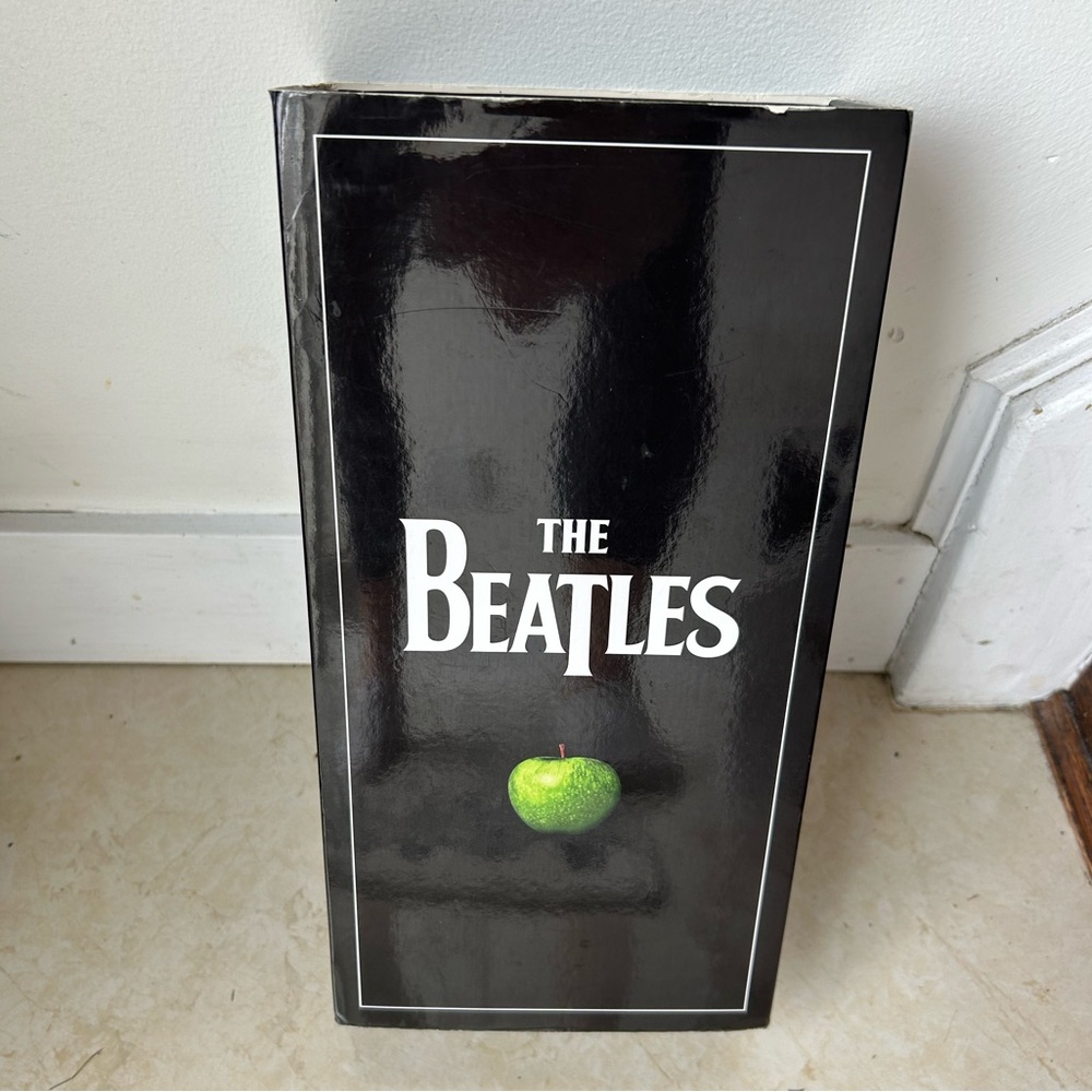 The Beatles - Stereo Box Set (2009) Apple Records 17xCDs  very good condition!